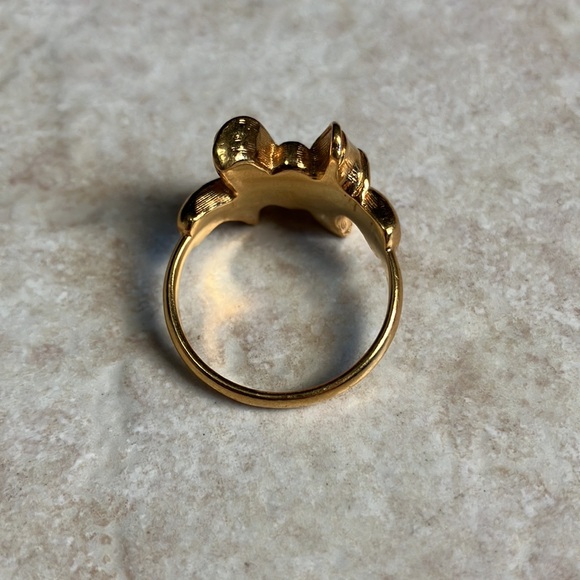 Vintage Signed Avon Gold Toned Bow Cocktail Ring Size 9.75 - Picture 3 of 4